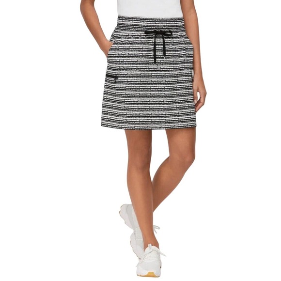 Talbots Pants - T by Talbots Womens MP Black White Striped Athletic Skort Cargo Pockets